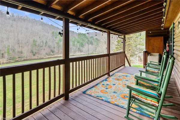 2408 Todd Railroad Grade Road, Todd, NC 28684