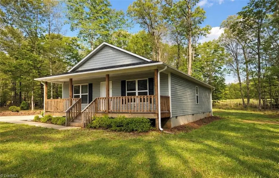 831 Briggs Road, Lexington, NC 27292 - #2