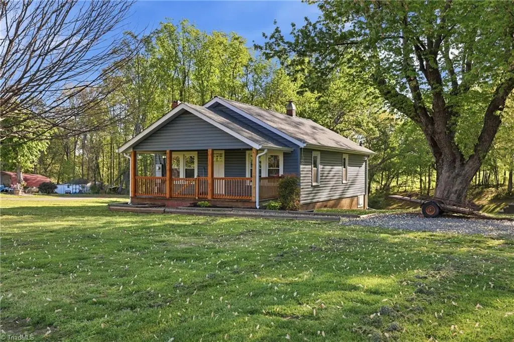 6252 Us Highway 21, Jonesville, NC 28642 - #1