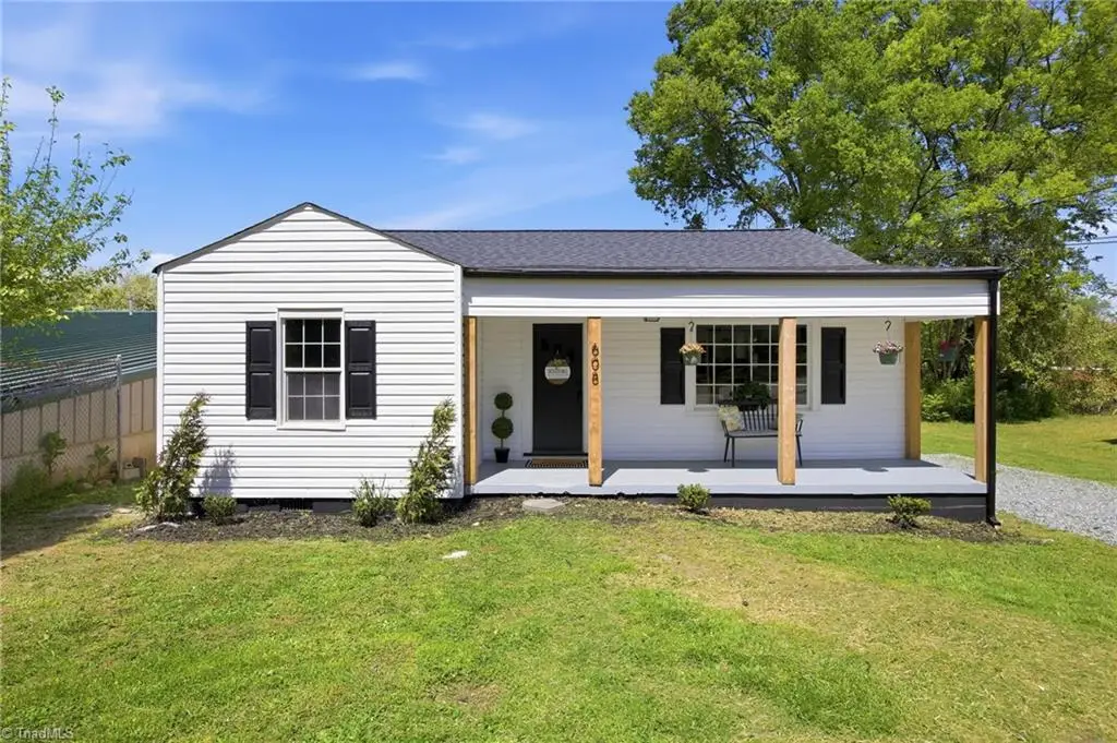 608 Carver Drive, Lexington, NC 27292 - #1