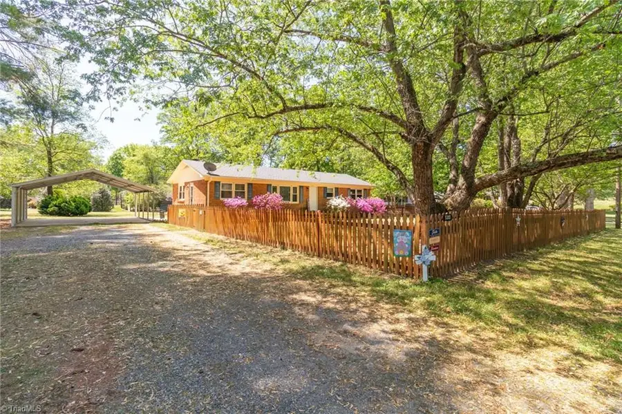 5312 Verna Road, McLeansville, NC 27301 - #3