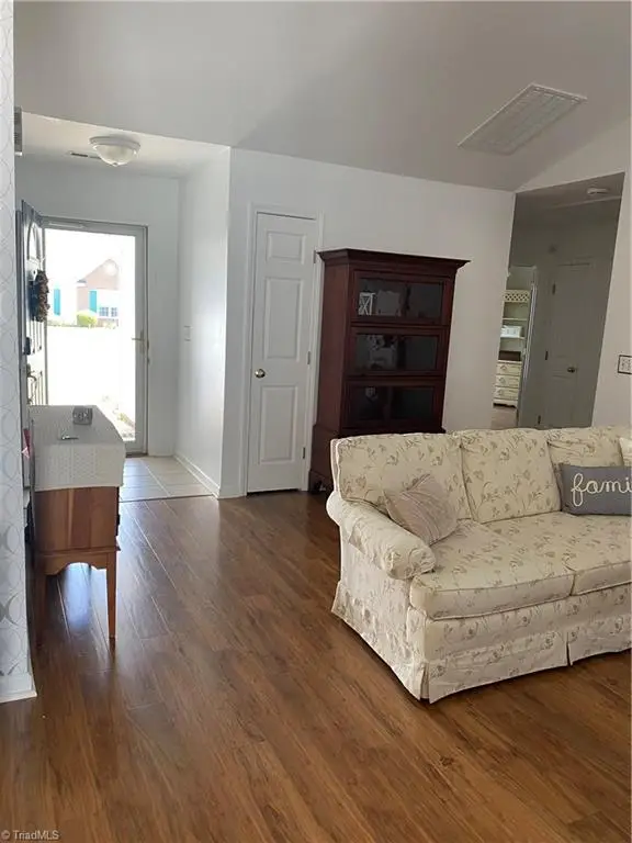 1108 Quaker Ridge Drive, Kernersville, NC 27284 - #3