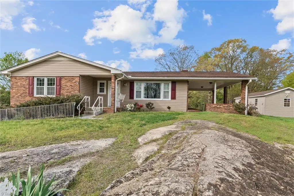 1512 Pittman Street, Mount Airy, NC 27030 - #1