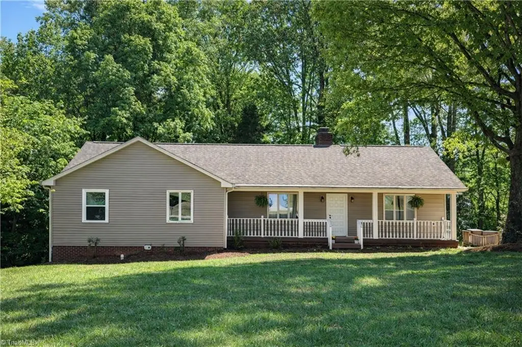 7 Holly Crest Court, Greensboro, NC 27410 - #1