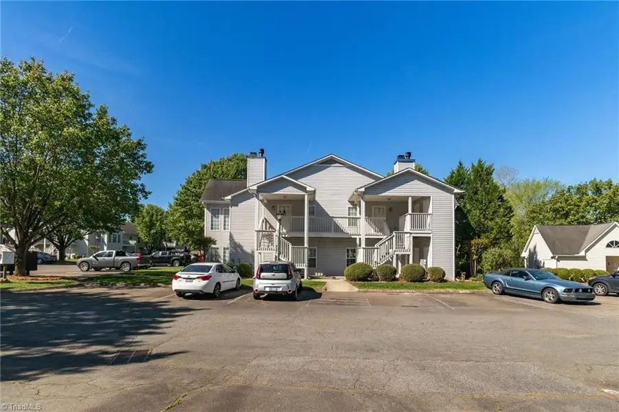 7104 Riverview Knoll Court, Clemmons, NC 27012 - #2