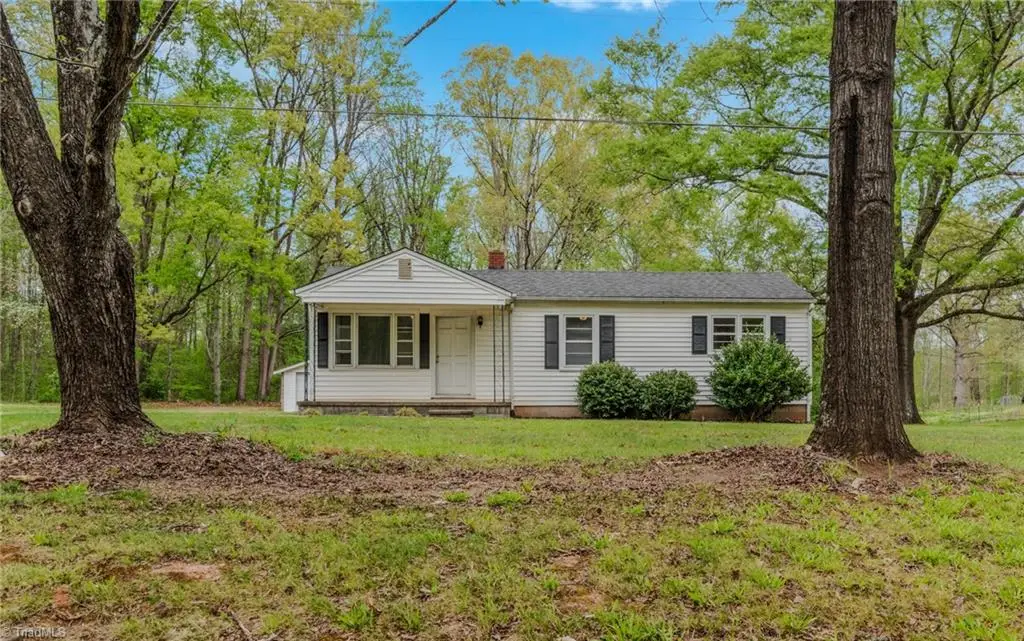 1851 Us Highway 311, Sauratown, NC 27051 - #1