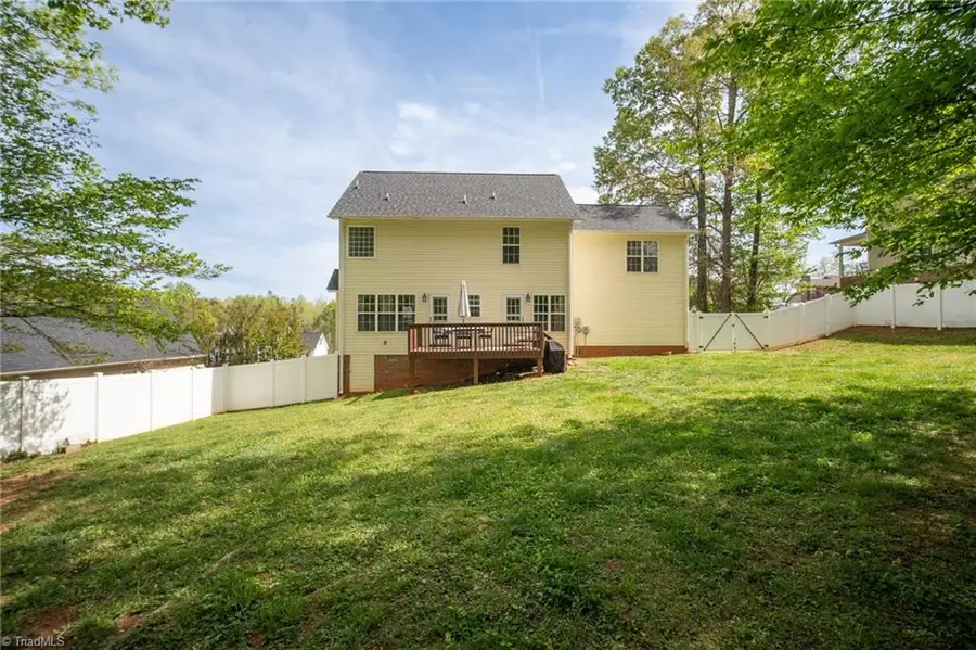 392 Arbor Trail, Thomasville, NC 27360 - #2