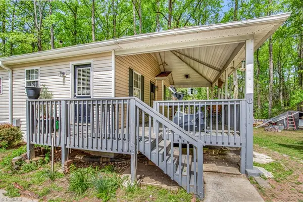 133 Pegg Avenue, Kernersville, NC 27284