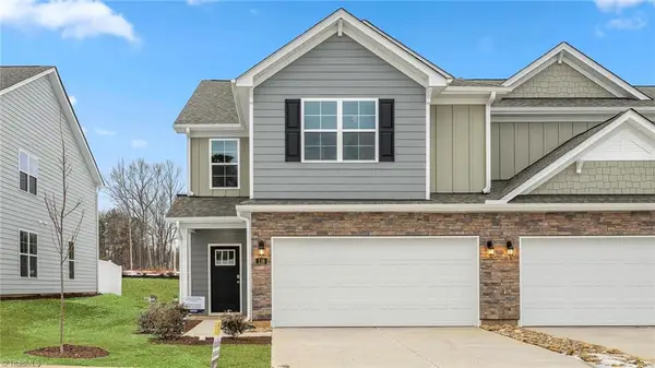 134 Briarwood Lane, Bermuda Run, NC 27009