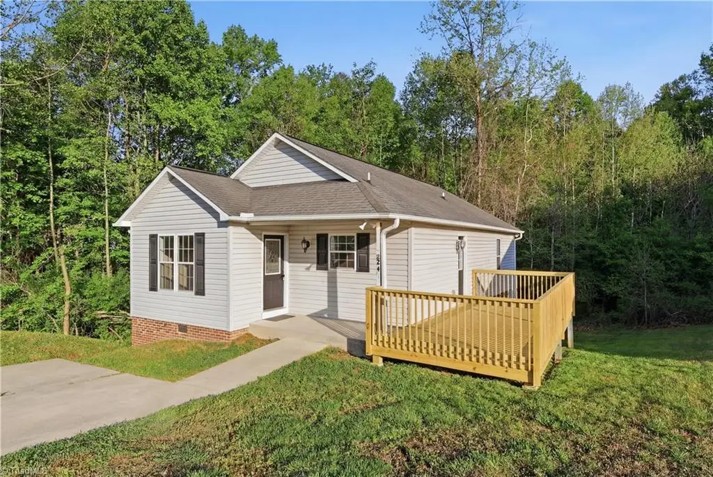 24 Stoney Point Court, Thomasville, NC 27360 - #1