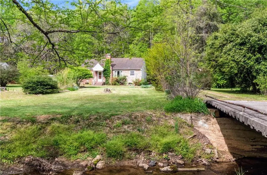 4756 Baux Mountain Road, Winston Salem, NC 27105 - #2