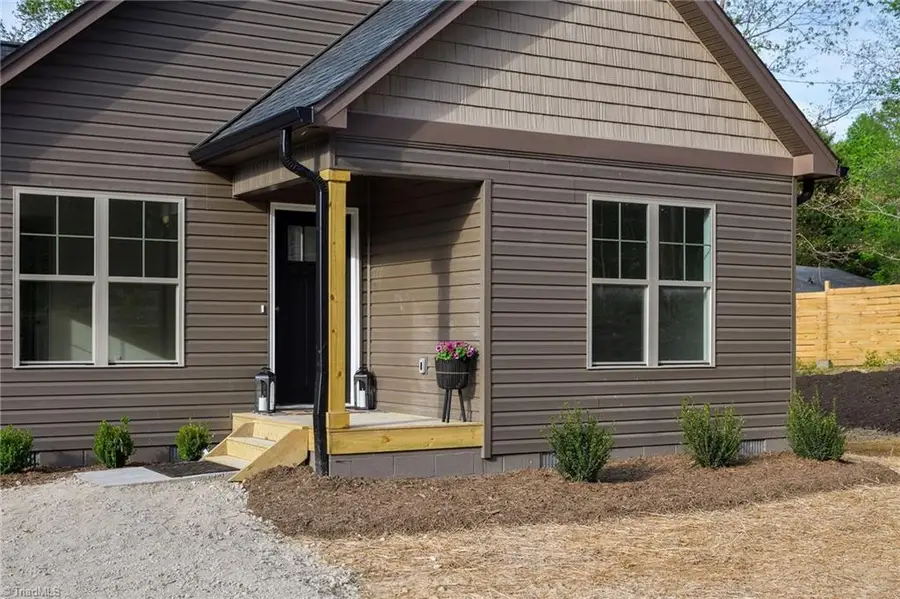 140 Calvin Street, High Point, NC 27262 - #2