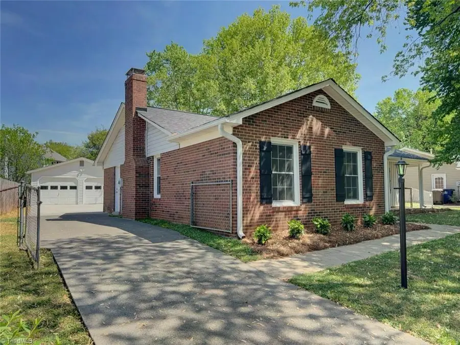 309 Cheltenham Drive, Winston Salem, NC 27103 - #2