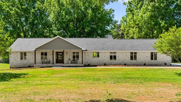 7403 Friendship Ledford Road, Winston-Salem, NC 27107