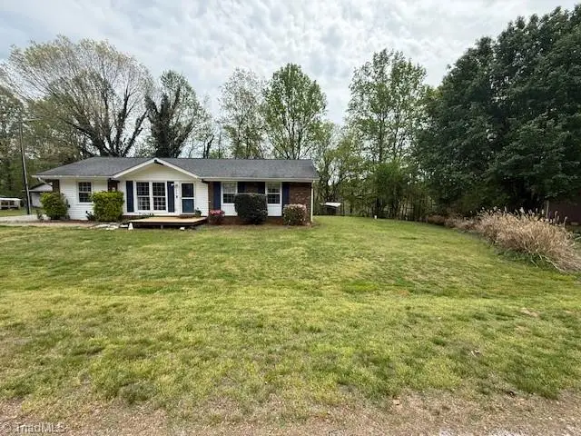 1003 Osborne Sunset Drive, North Wilkesboro, NC 28659 - #2