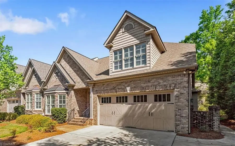 8 Blakeney Place, Greensboro, NC 27408 - #3