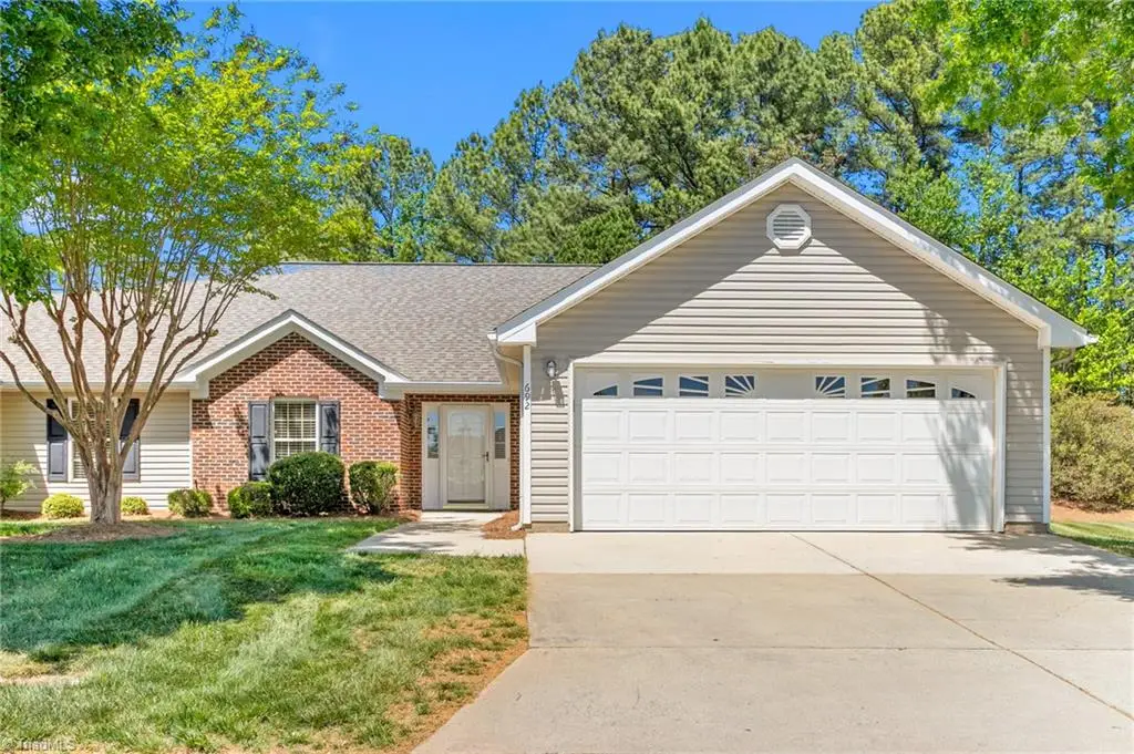 692 Huntingdon Street, Elon, NC 27244 - #1