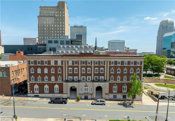 315 N Spruce Street #307, Winston-Salem, NC 27101