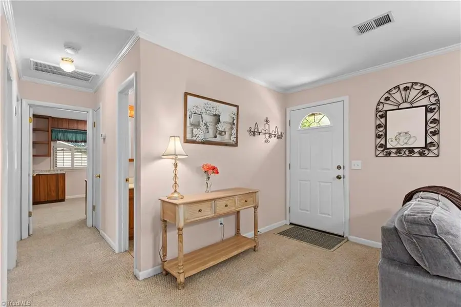 143 Jenny Lane, Pilot Mountain, NC 27041 - #2