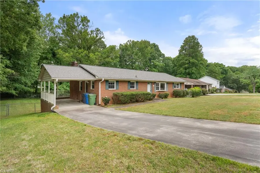 115 Vista Way Drive, Kernersville, NC 27284 - #2