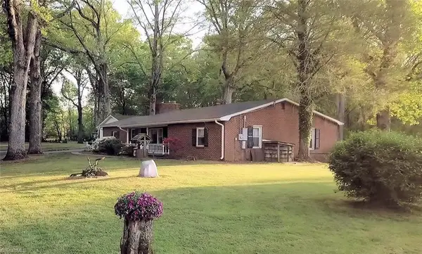 120 Five Oaks Drive, King, NC 27021