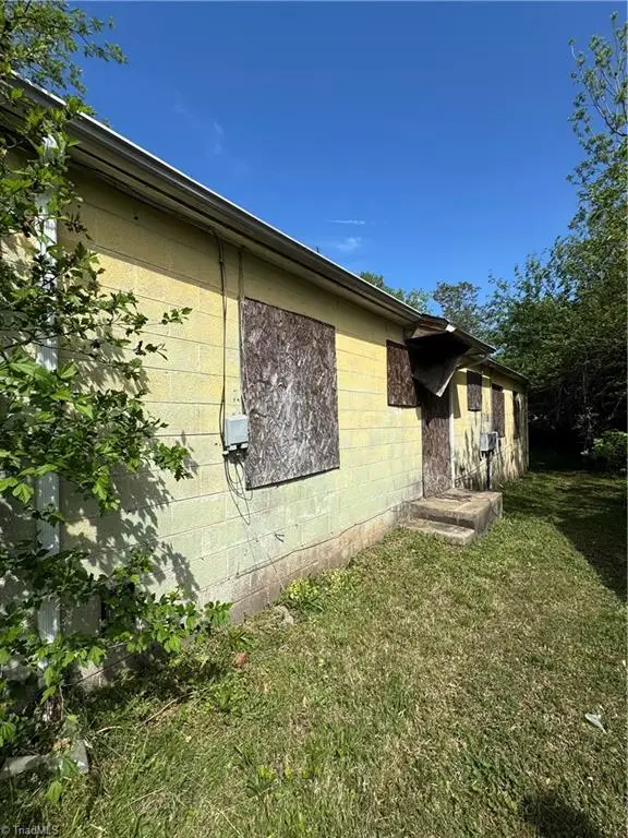 808 Cliffside Avenue, High Point, NC 27260 - #2