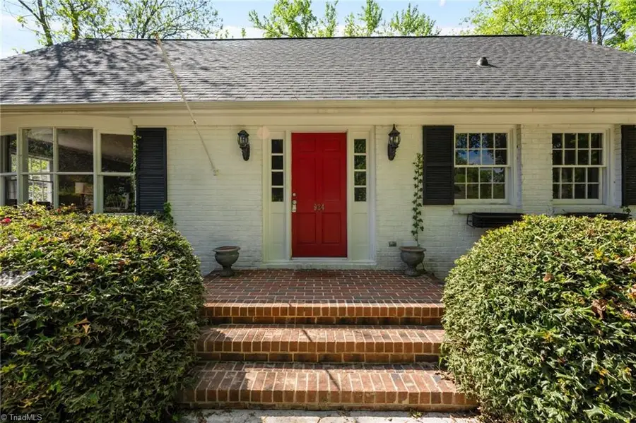 924 Kimberly Road, Burlington, NC 27215 - #2