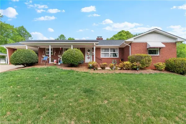 708 Hudson Street, Winston-Salem, NC 27105