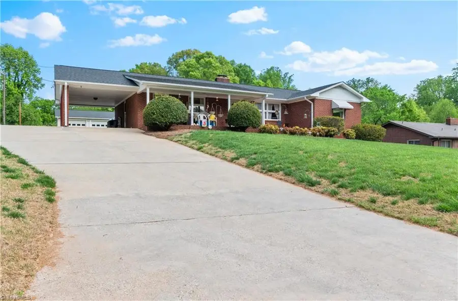 708 Hudson Street, Winston Salem, NC 27105 - #2