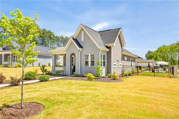 5129 Whaitley Lane, Greensboro, NC 27407