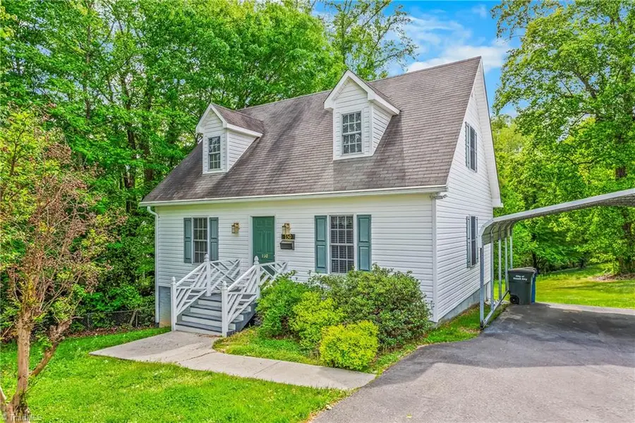 150 Anna Way, Mount Airy, NC 27030 - #3