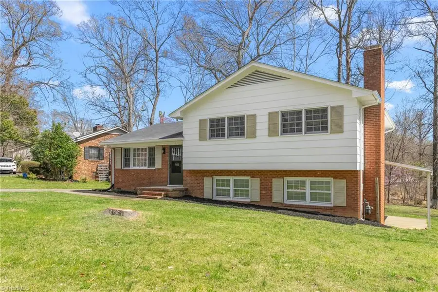 3005 Twin Lakes Drive, Greensboro, NC 27407 - #3