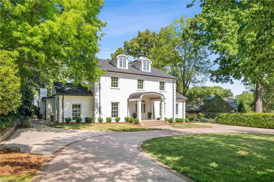 306 Meadowbrook Terrace, Greensboro, NC 27408 - #2