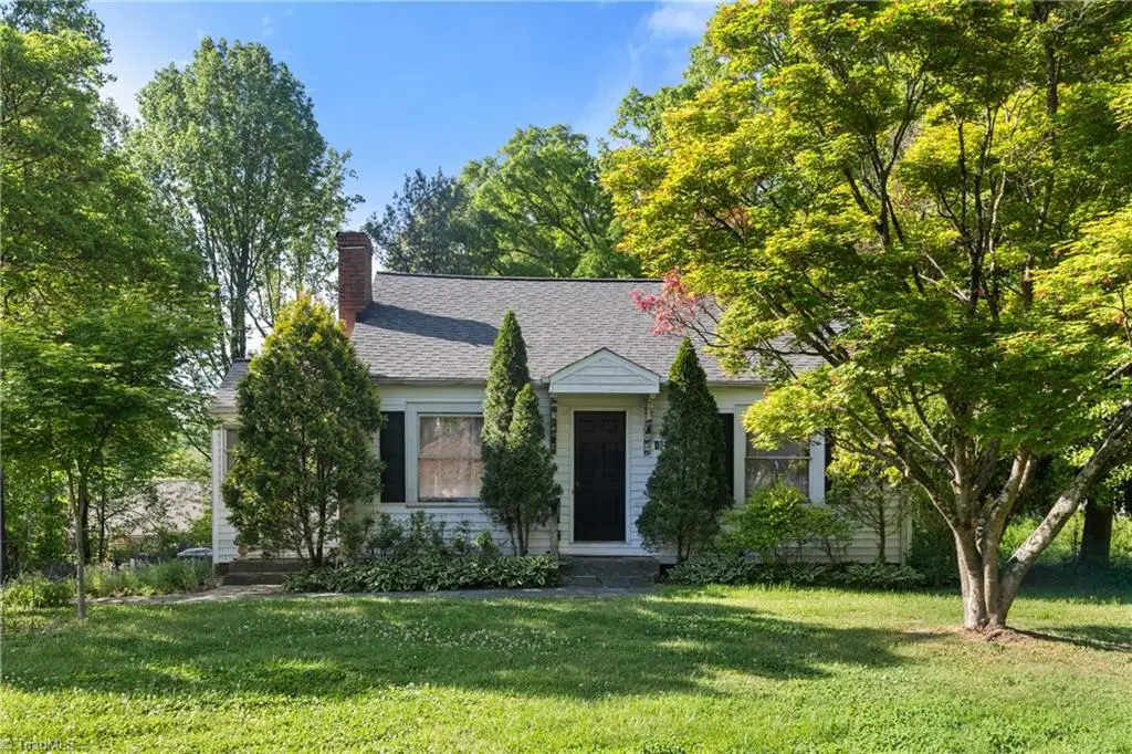 4304 Robinhood Road, Winston Salem, NC 27106 - #1