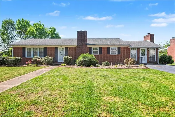 2910 Birchwood Drive, Winston-Salem, NC 27103