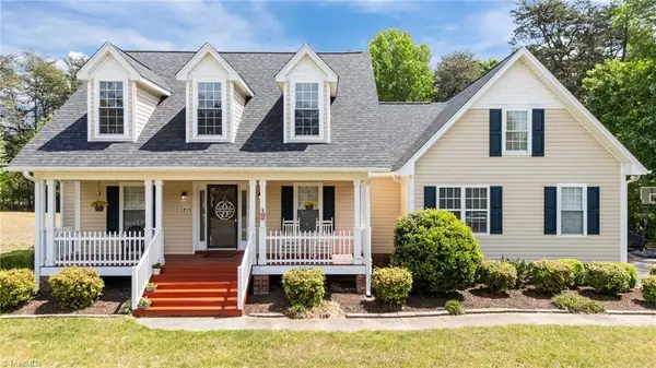 1210 Foxhaven Drive, Greensboro, NC 27455