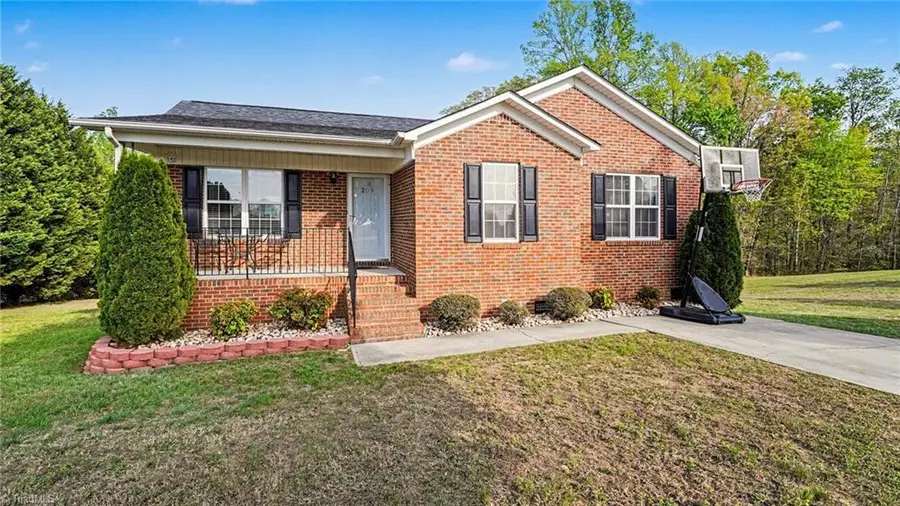 209 Crutchfield Road, Reidsville, NC 27320 - #2
