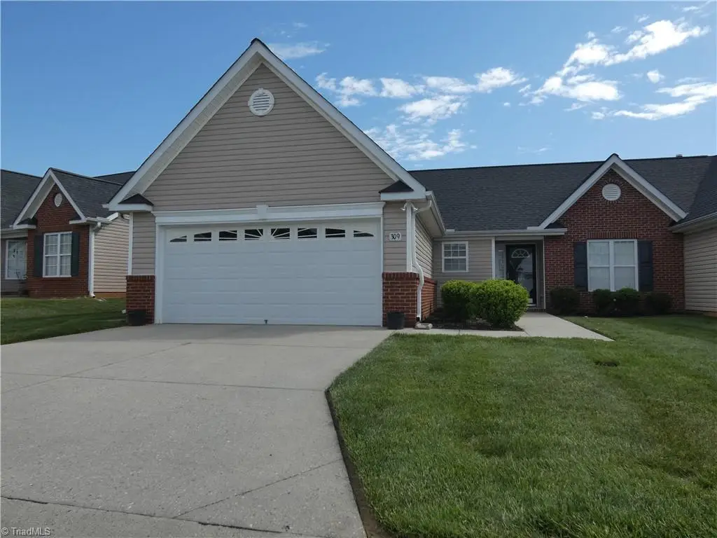 309 Locksley Court, Thomasville, NC 27360 - #1
