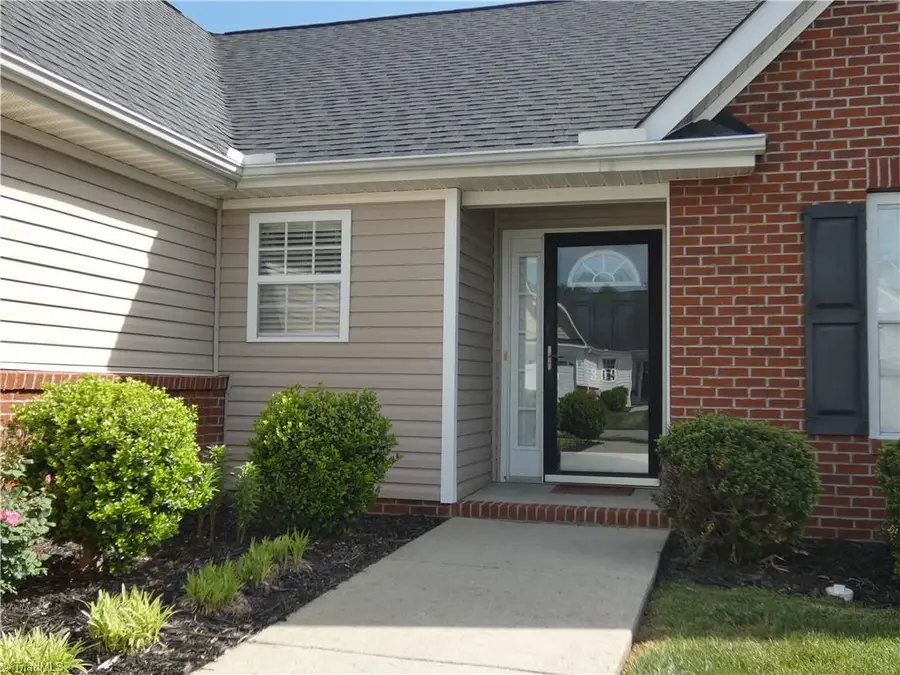 309 Locksley Court, Thomasville, NC 27360 - #3