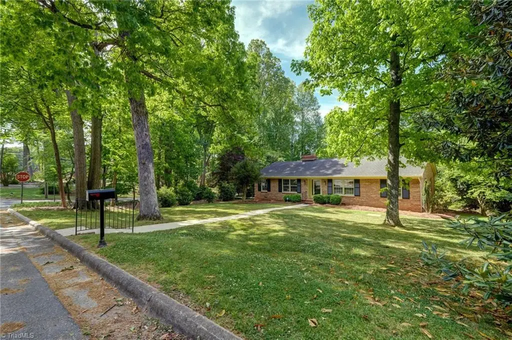 901 Country Club Drive, Reidsville, NC 27320 - #1