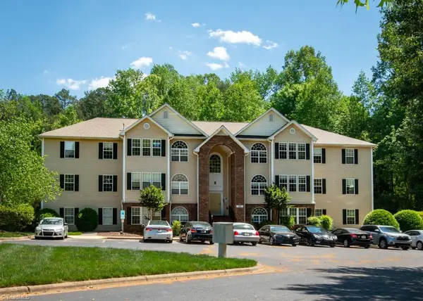 1021 Ivy Glen Drive, Winston-Salem, NC 27127