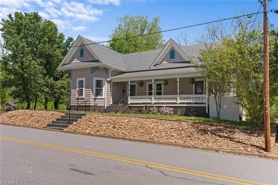 212 Gwyn Avenue, Elkin, NC 28621 - #2