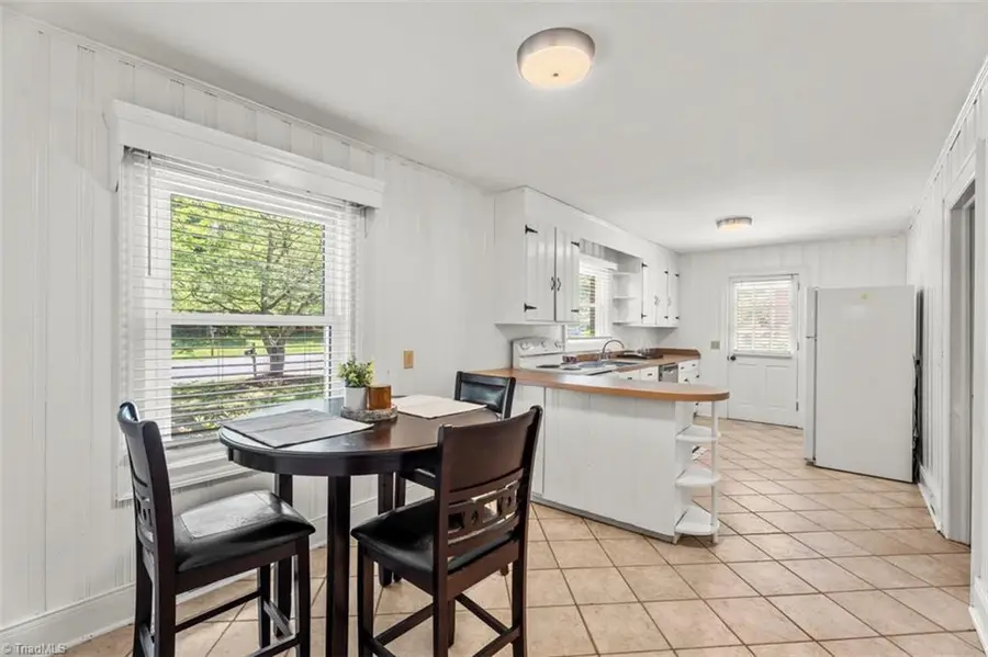 213 Old Westfield Road, Pilot Mountain, NC 27041 - #3