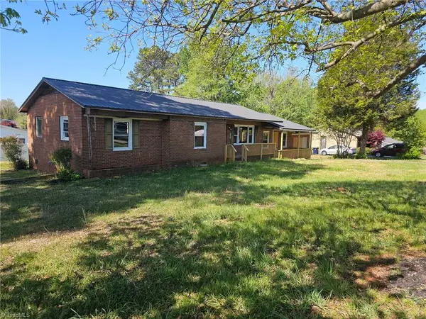 101 Markwood Lane, Lexington, NC 27295