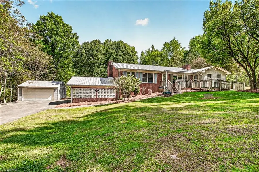 4045 Jones Street Extension, Franklinville, NC 27248 - #2