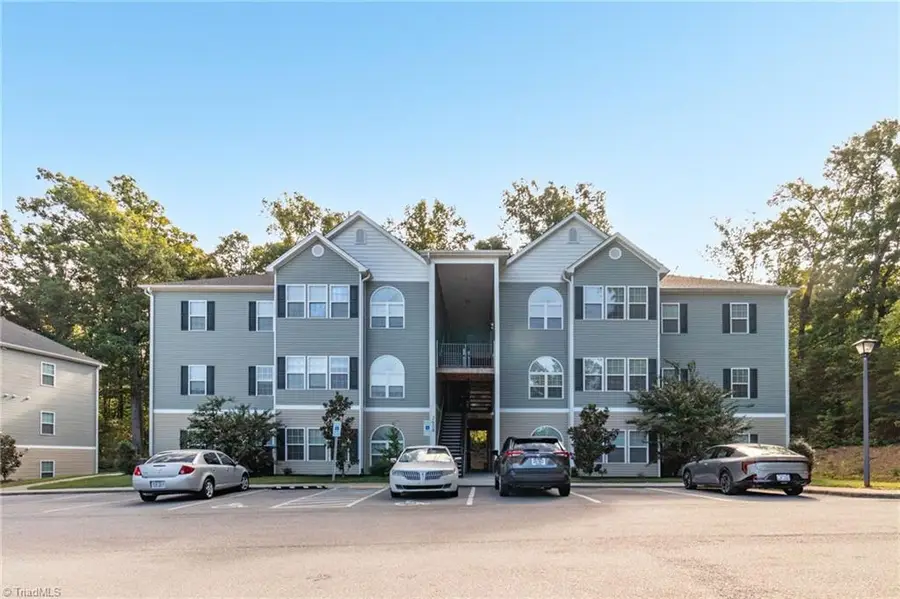 2608 Pennoak Way #F, Greensboro, NC 27407 - #2