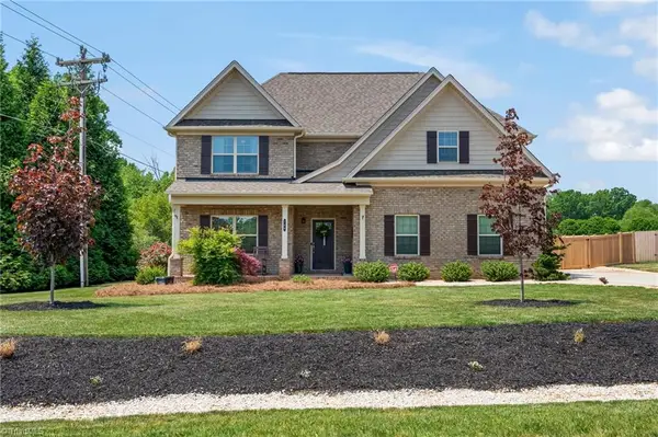 109 Essex Farm Road, Advance, NC 27006