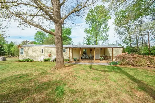 4021 26th Street Court Ne, Hickory, NC 28601