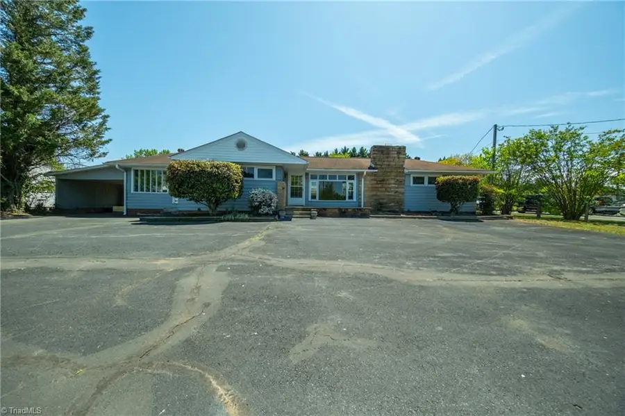 534 E King Street, King, NC 27021 - #2