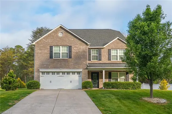 4892 Montevista Drive, Greensboro, NC 27407